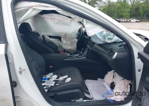 2019 Honda Accord Sport z USA, uszkodzony, nr VIN 1HGCV1F39KA058645